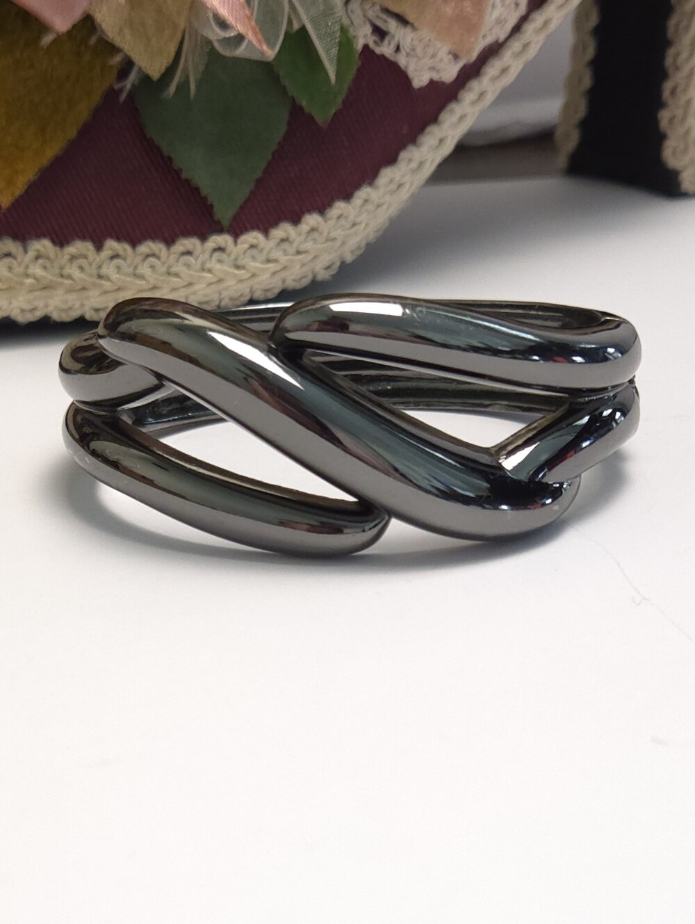 Lia Sophia Galena Gun Metal Hematite Tone Hinge Bracelet - Picture 8 of 9